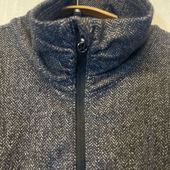 Lululemon Heathered Black Herringbone Kanto Catch Me 1/2 Zip Sweater Size 6 - Picture 2 of 7